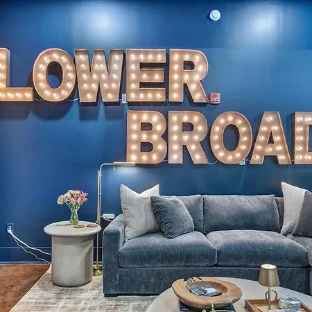 Nashville Lower Broadway Suite 4Br By Maddox Hotel